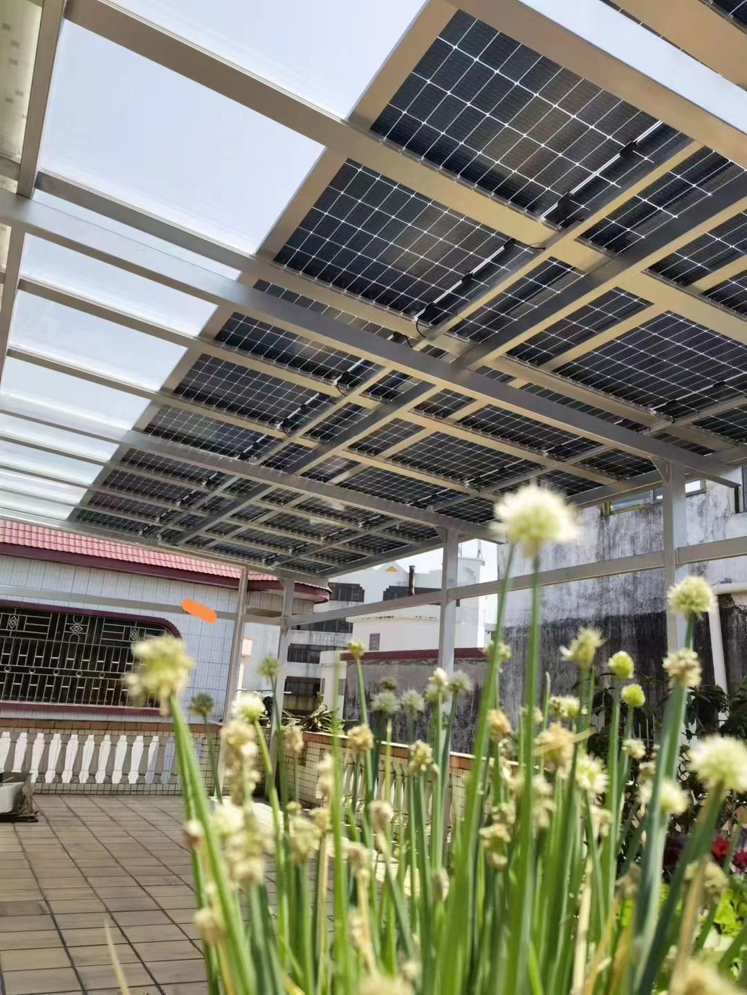 临朐别墅家用屋顶太阳能发电系统安装